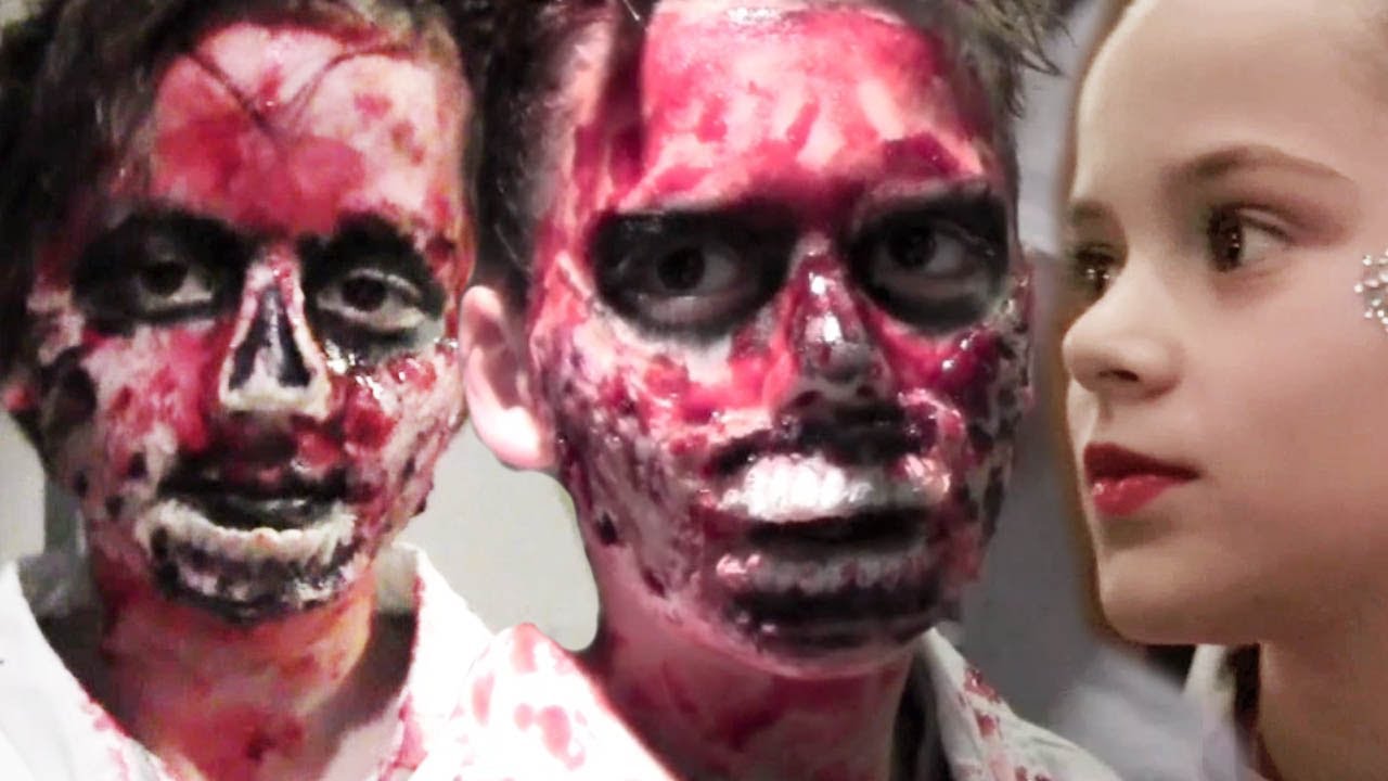 KittiesMama is Walking Dead for Halloween!!