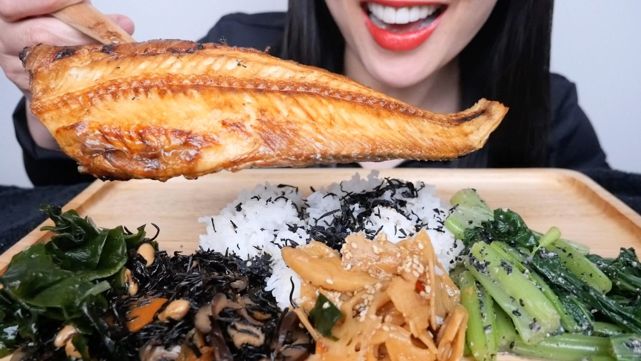 GRILL FISH (HEALTHY MEAL) ASMR EATING SOUNDS | NO TALKING | SAS-ASMR