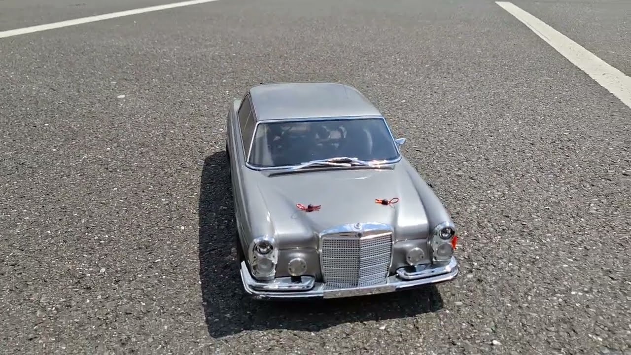 Kyosho Fazer MK 2 Mercedes Benz 300 SEL 6.3 RC Car 1:10