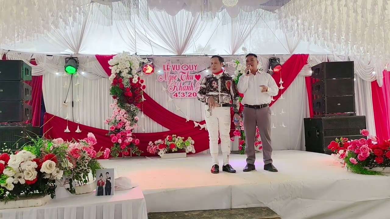 Xuân kí đi hát mừng con gái thế tem 💗🥰