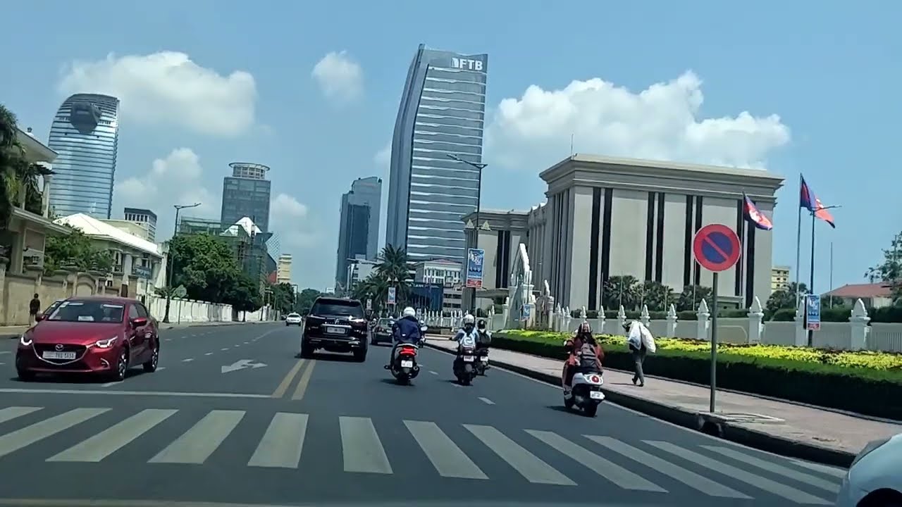 Exploring Phnom Penh by Car in 4K | Full Driving Tour