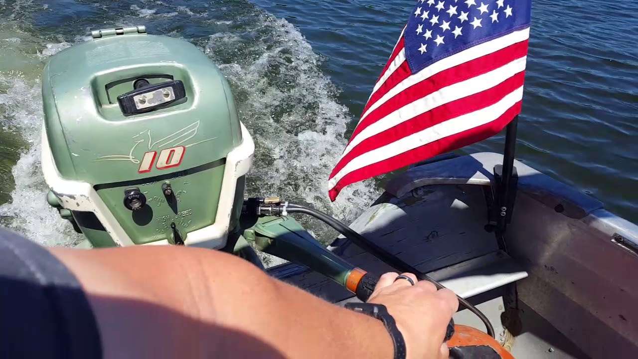 1955 Johnson QD-16 10hp Outboard Motor
