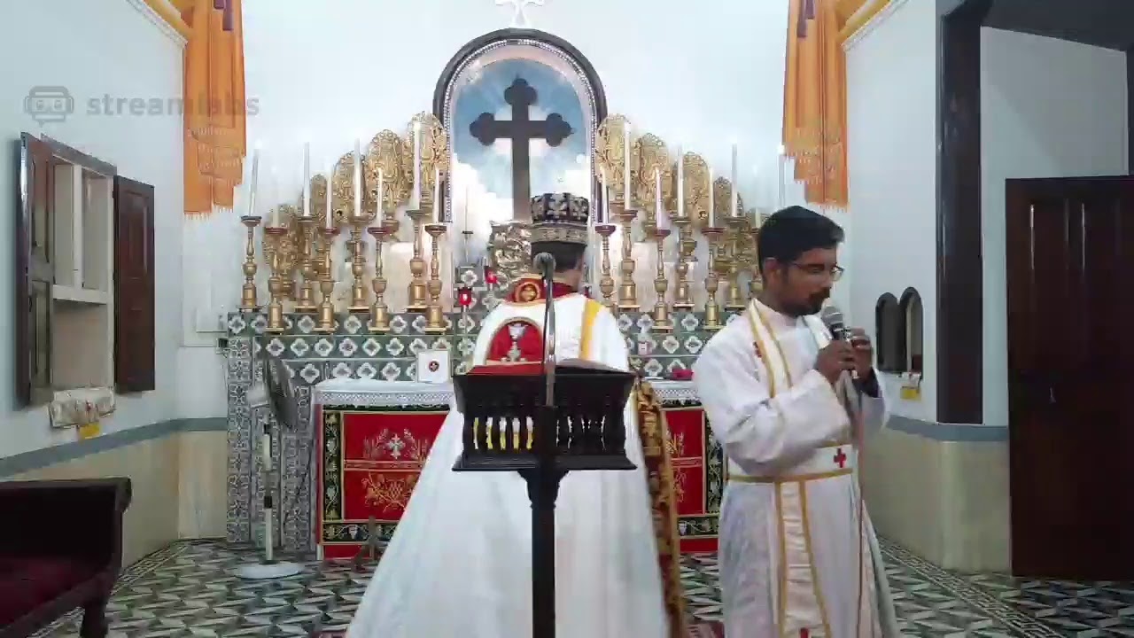 Holy Qurbana Live - Marth Mariam Big Church, Thrissur.