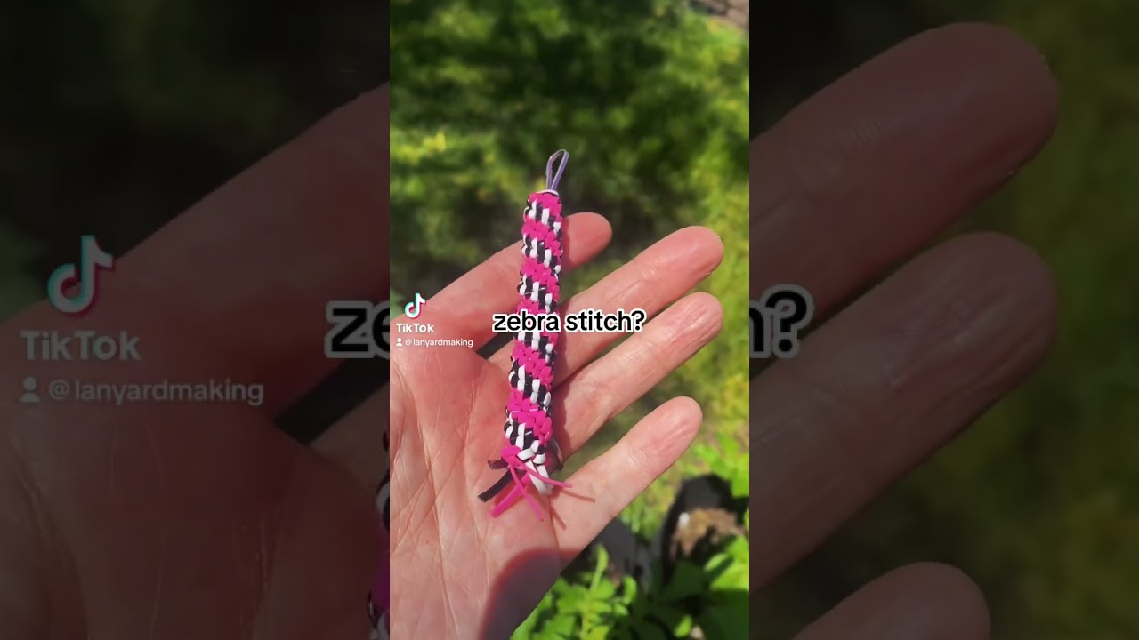The Tiger Stitch for #lanyard #boondoggle #scoubidou for summer arts and crafts