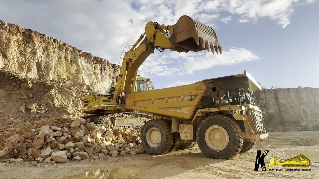 LIEBHERR 994 Excavator Loading CATERPILLAR 777D Dumper #liebherr #heavyequipment #xcavator #digger