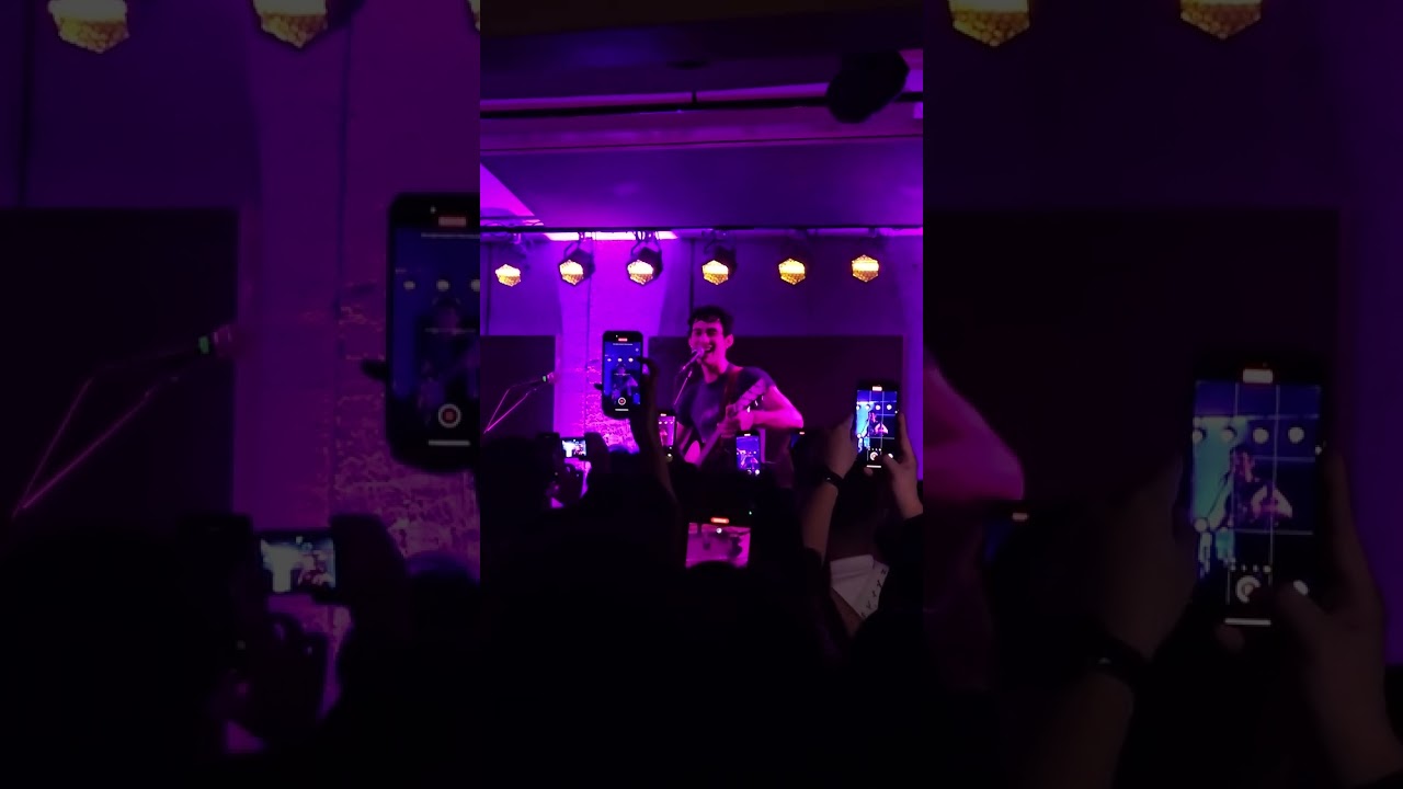 June - Charlie Burg live in Manila