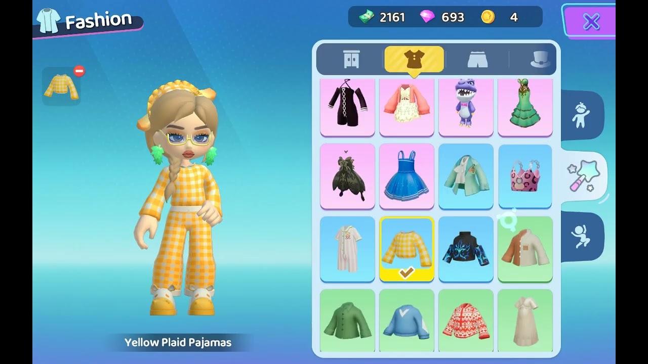 Livetopia party chatting