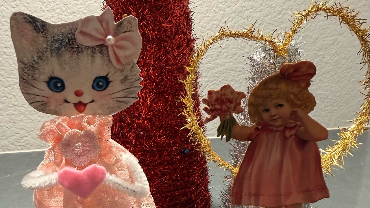 Cutest Kitty on a spool. Come make one 💗 #terrificthursdaycrafts #valentine #love 