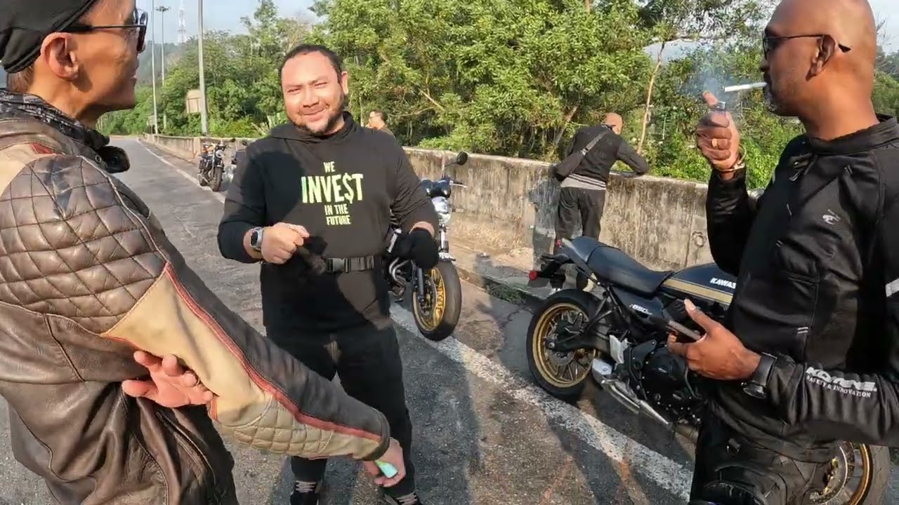 19 July 2025 - Breakfast Ride Z650rs members.