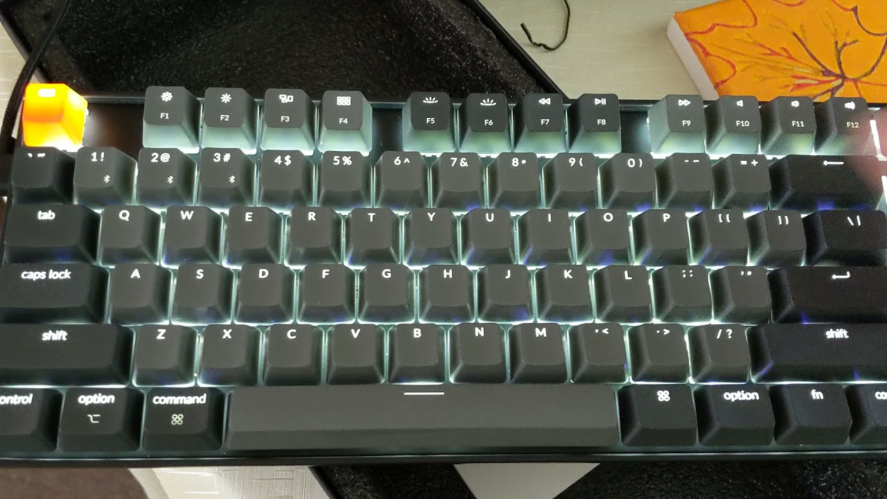 Keychron K8 Blue switch