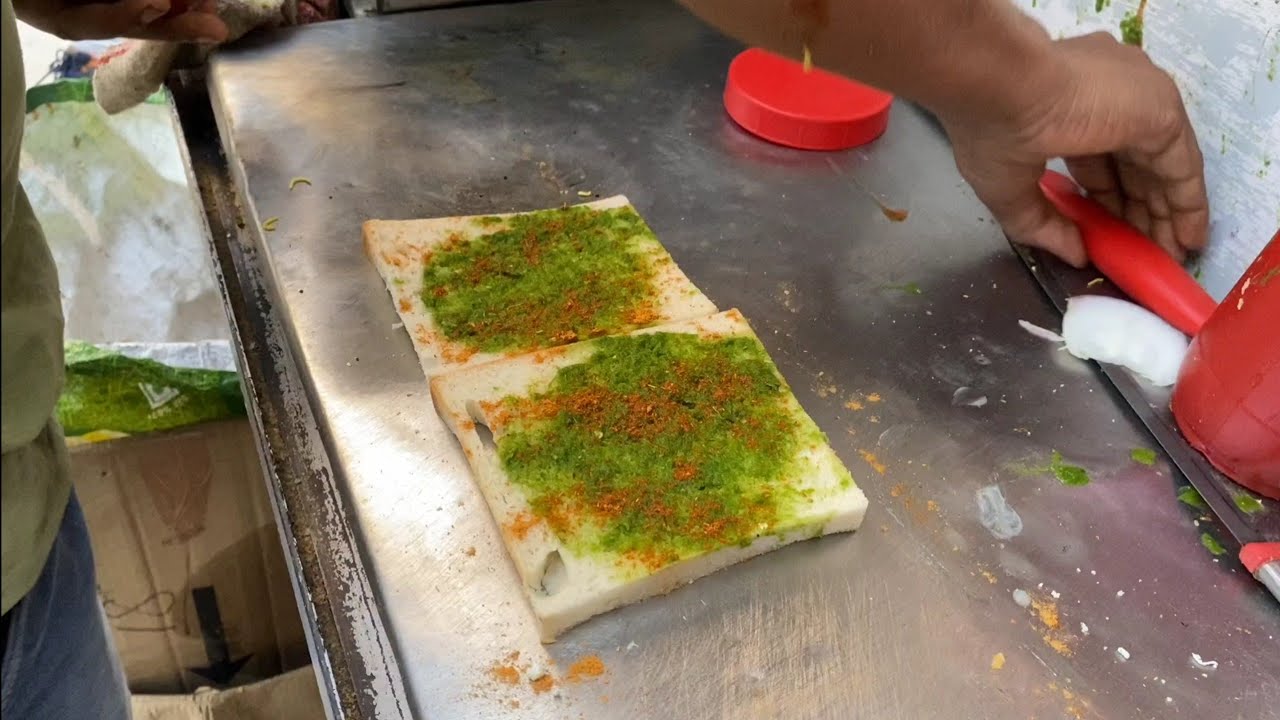 SANDWICH MAN OF INDORE || SADABAHAR SANDWICH || INDIAN STREET FOOD || @ RS. 80/-