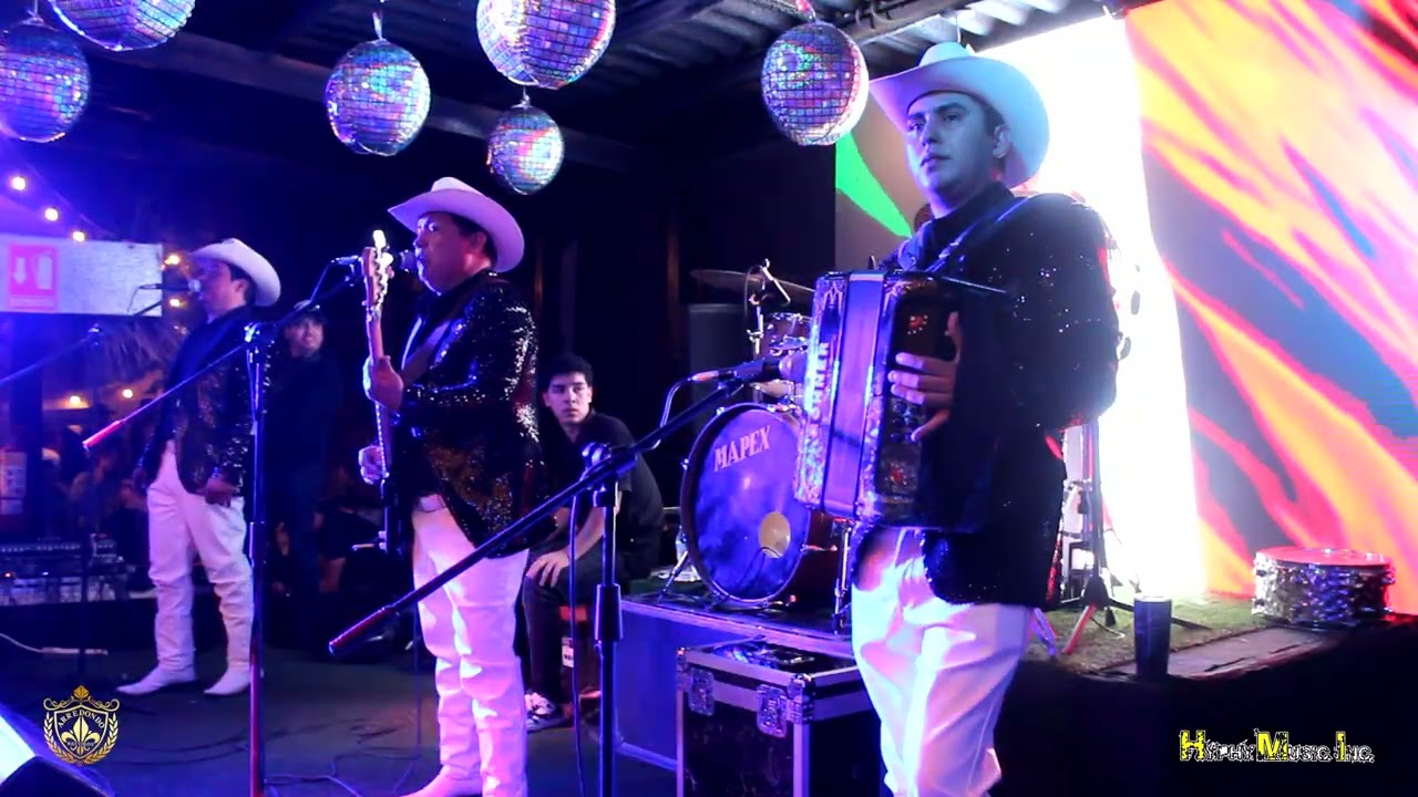 Kito Medrano y Sus Dinamicos- De Ciudad Al Rancho ( Video En Vivo)