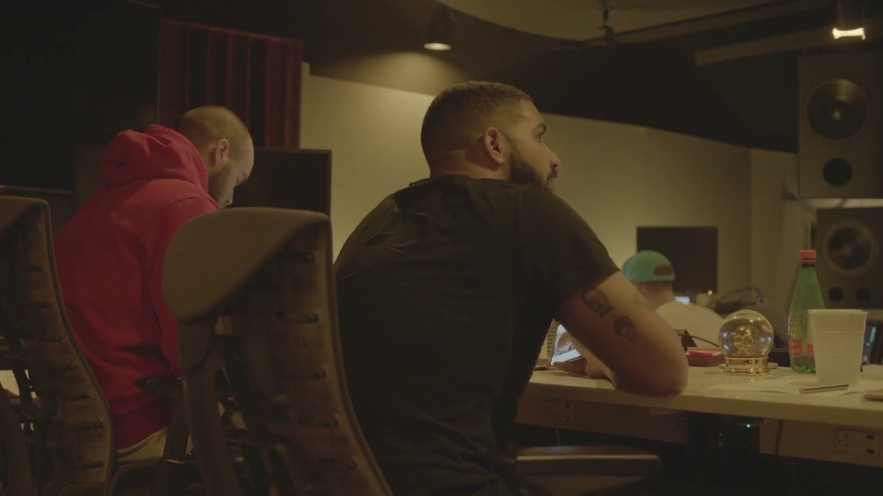 Drake Listening To 