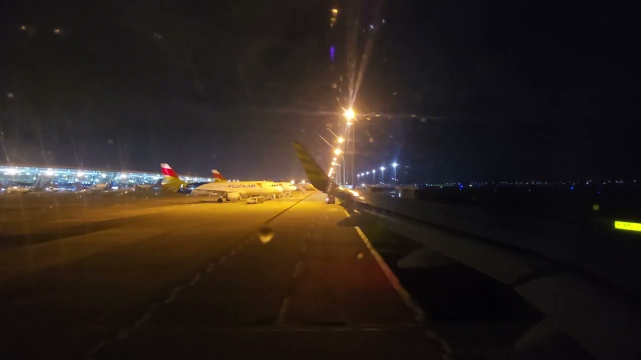 Citilink QG680 CGK-DPS PK-GQA Take-off
