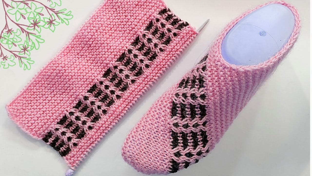 Knitting Ladies Shoes , Socks , Slippers , लेडीज सॉक्स , शूज कनिट्टिंग
