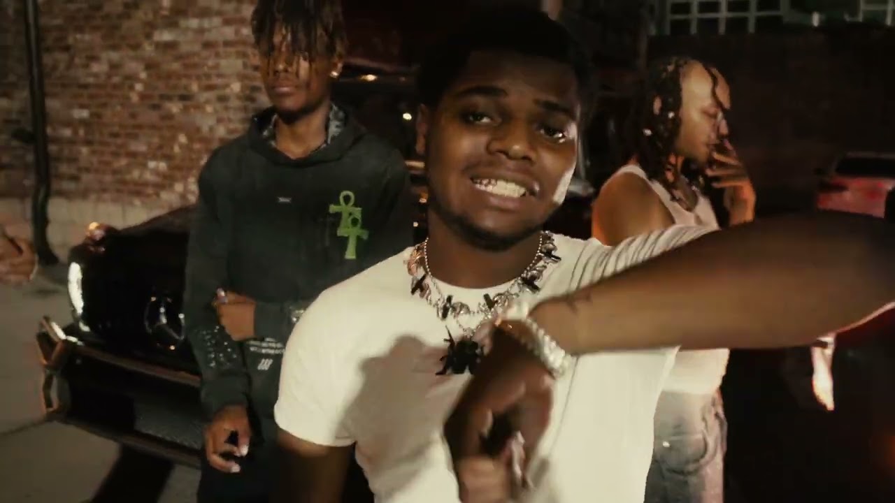 Brezzo - FOR FREE [Official Music Video]