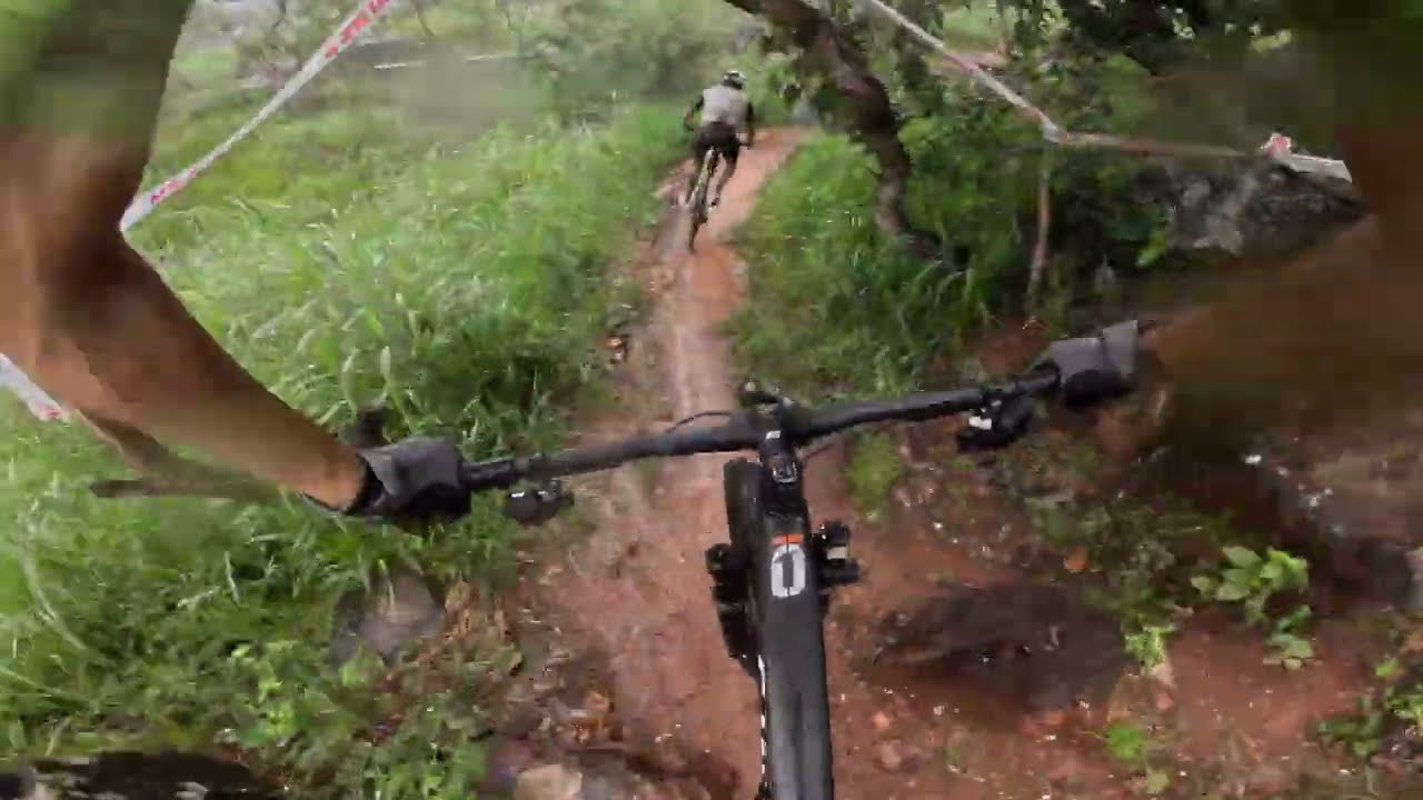 1 VOLTA COMPLETA NO XCO CANELA DA EMA RACE!