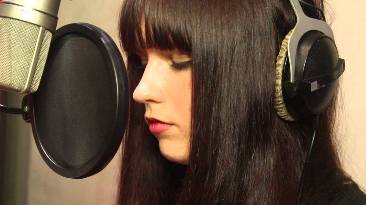 Recording Studio Manchester: Temporary Home (Carrie Underwood) - Louisa Reynolds