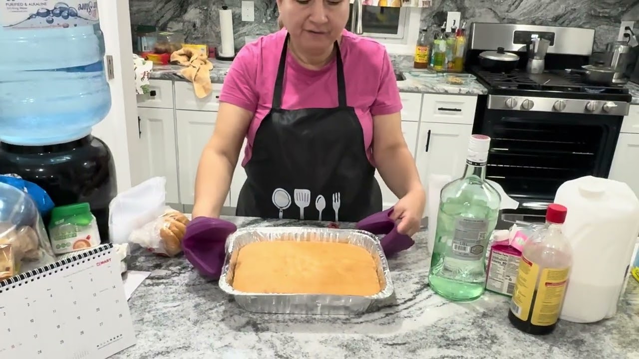 Pan Esponja Tres Leches en Bandeja