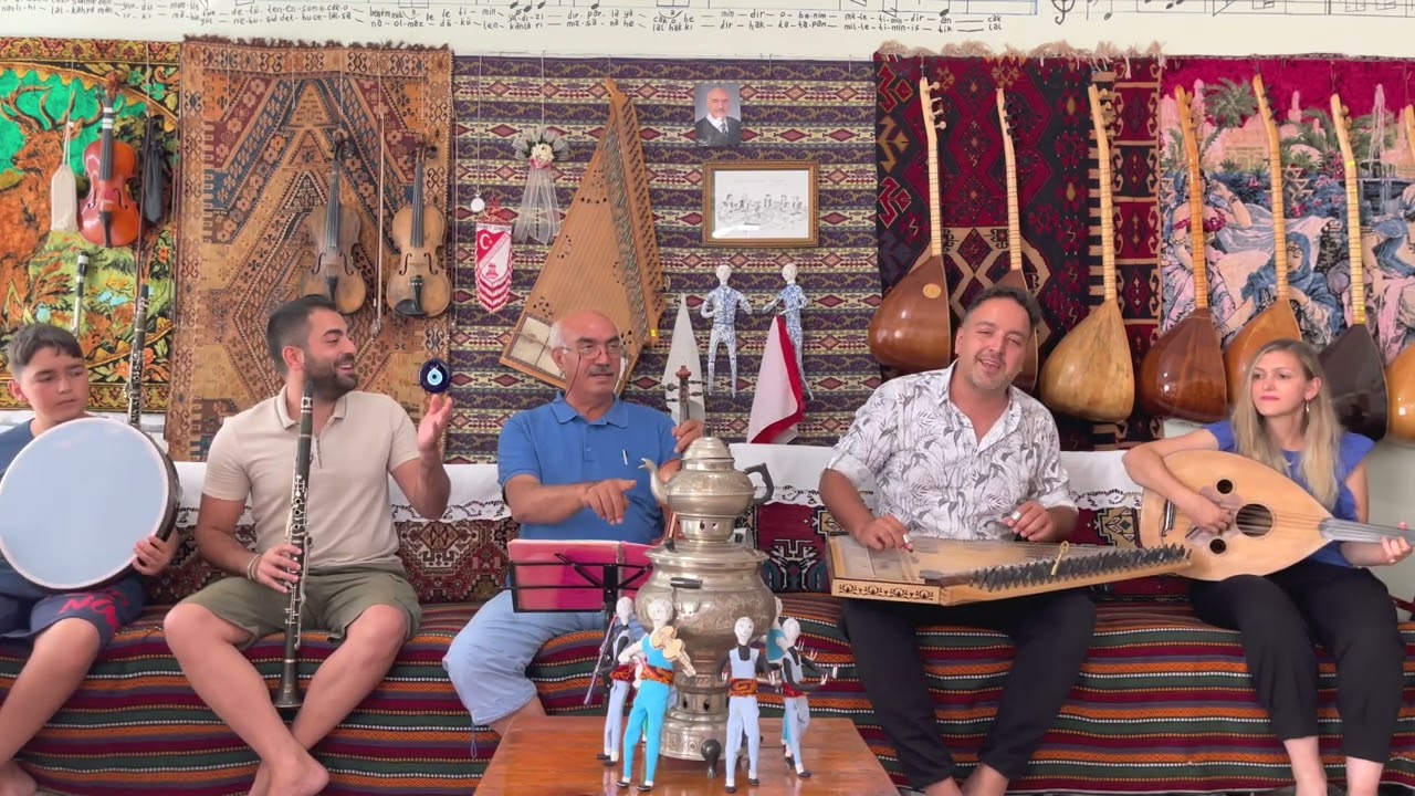 Coşkun Ailesi - Suna Gelin