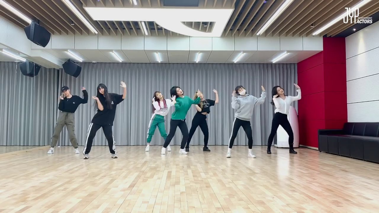 Shin Eun Soo 'What Is Love?' Dance Practice