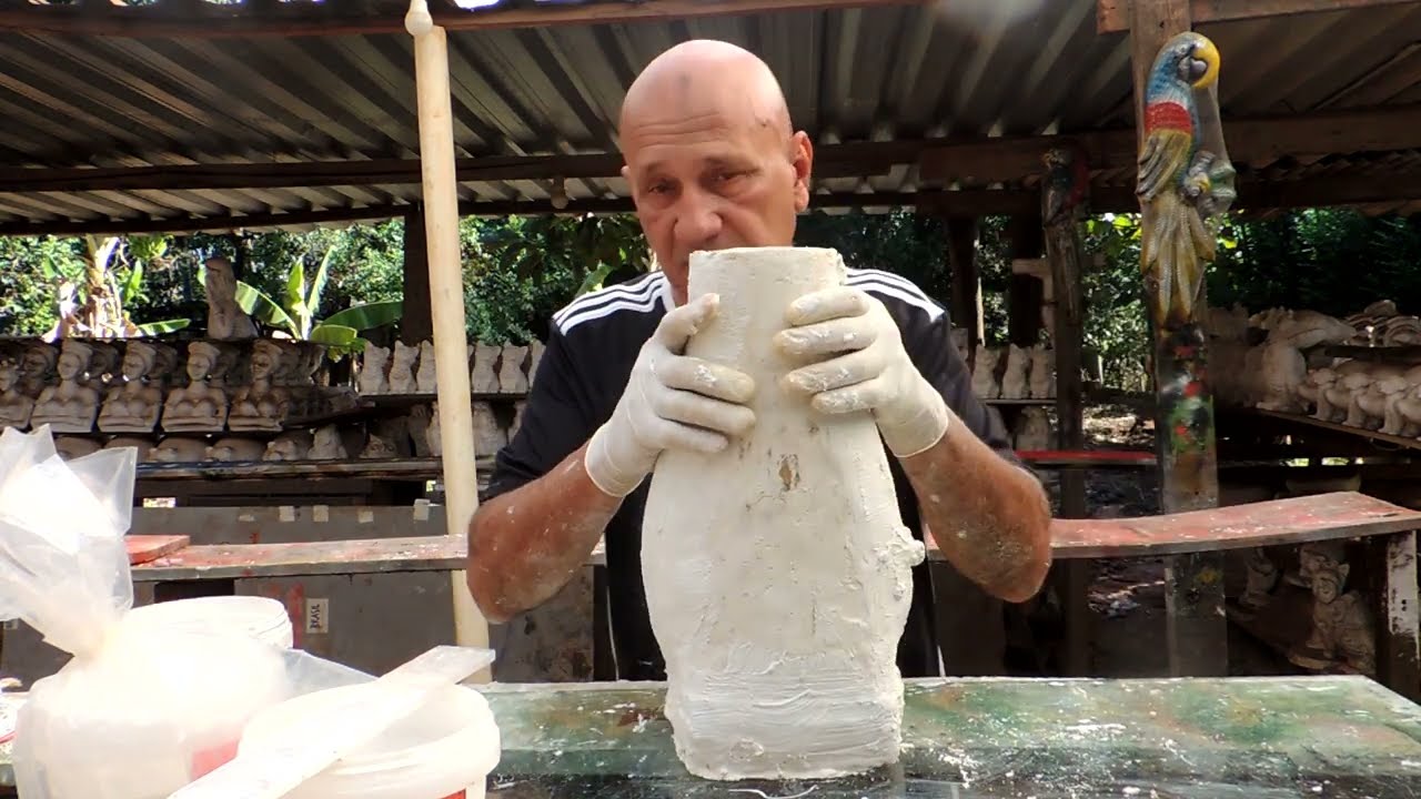COMO PERSONALIZAR SUA MATRIZ PARA FAZER SEU MOLDE DE SILICONE .