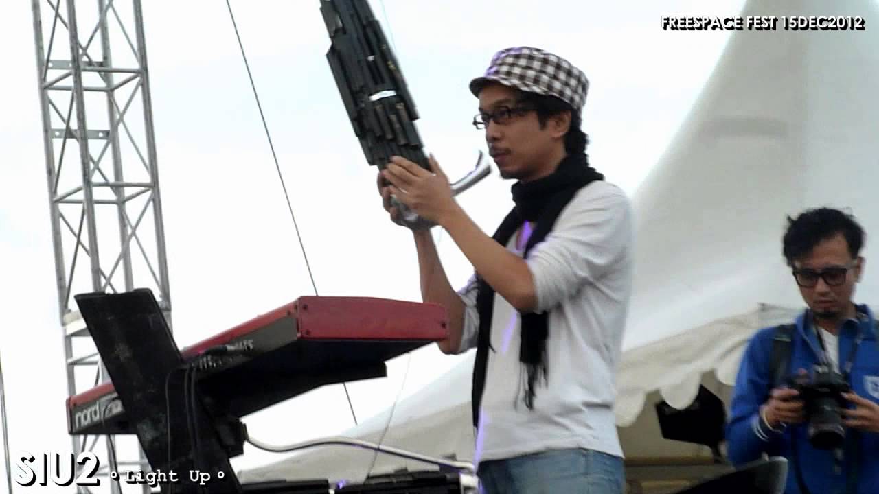 SIU2 @ Freespace Fest 自由野 (1) Light Up 2012.12.15