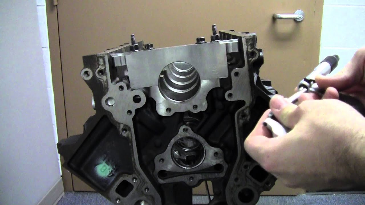 Measure Main Bearing Bore Diameter