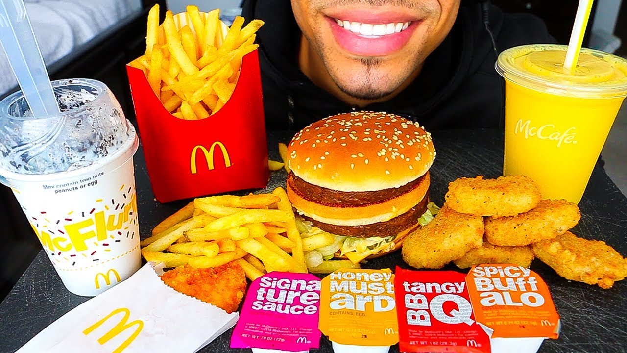 ASMR MCDONALD'S JERRY EATING SHOW BIG MAC CHICKEN NUGGETS OREO MCFLURRY SMOOTHIE FRIES MUKBANG
