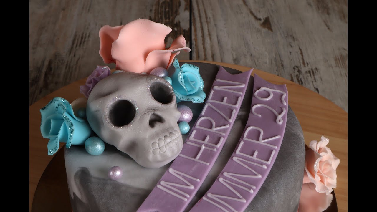 Entstehung einer Totenkopf-Torte, Skull Cake Tutorial