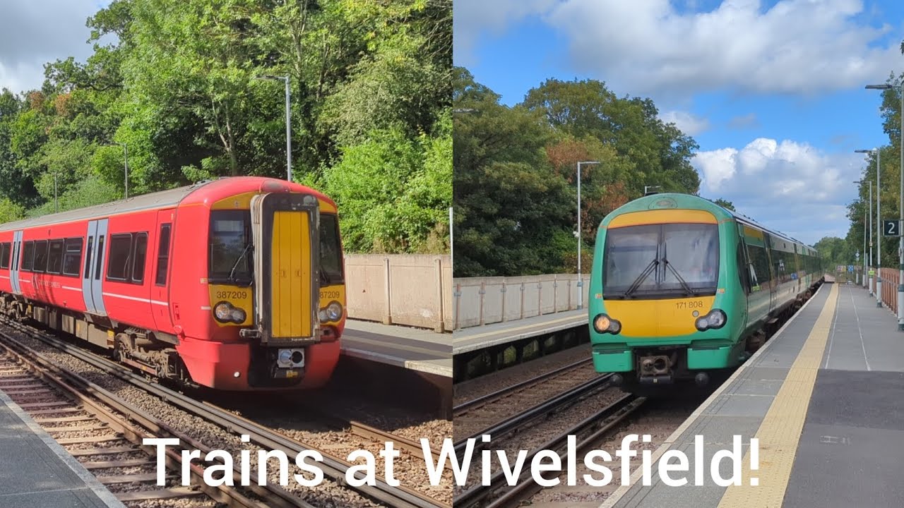 Trains At Wivelsfield - 01/08/23