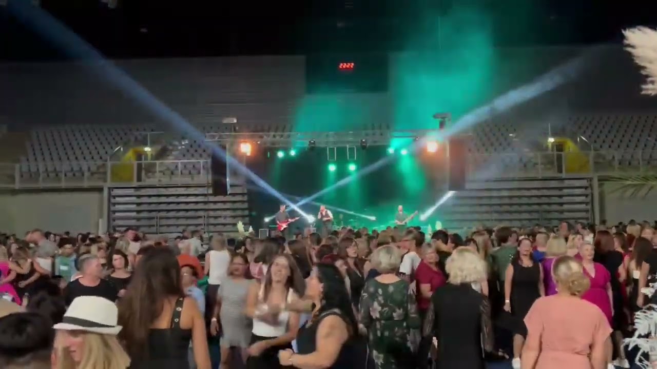 Maligani - Nikoga nisam volio tako @ Arena Varaždin