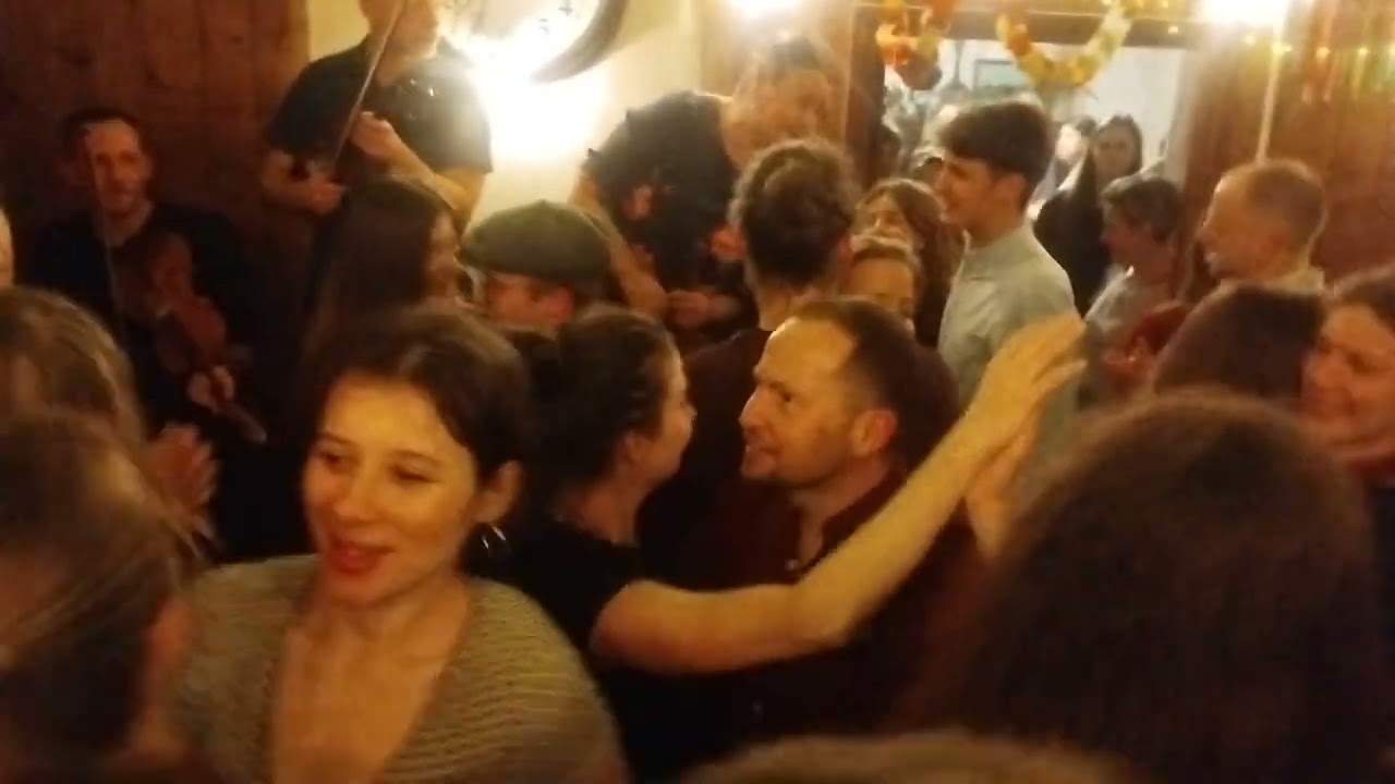 Kielecka polka "Złote serce"'Ambasada Muzyki Tradycyjnej Tęgie Chłopy