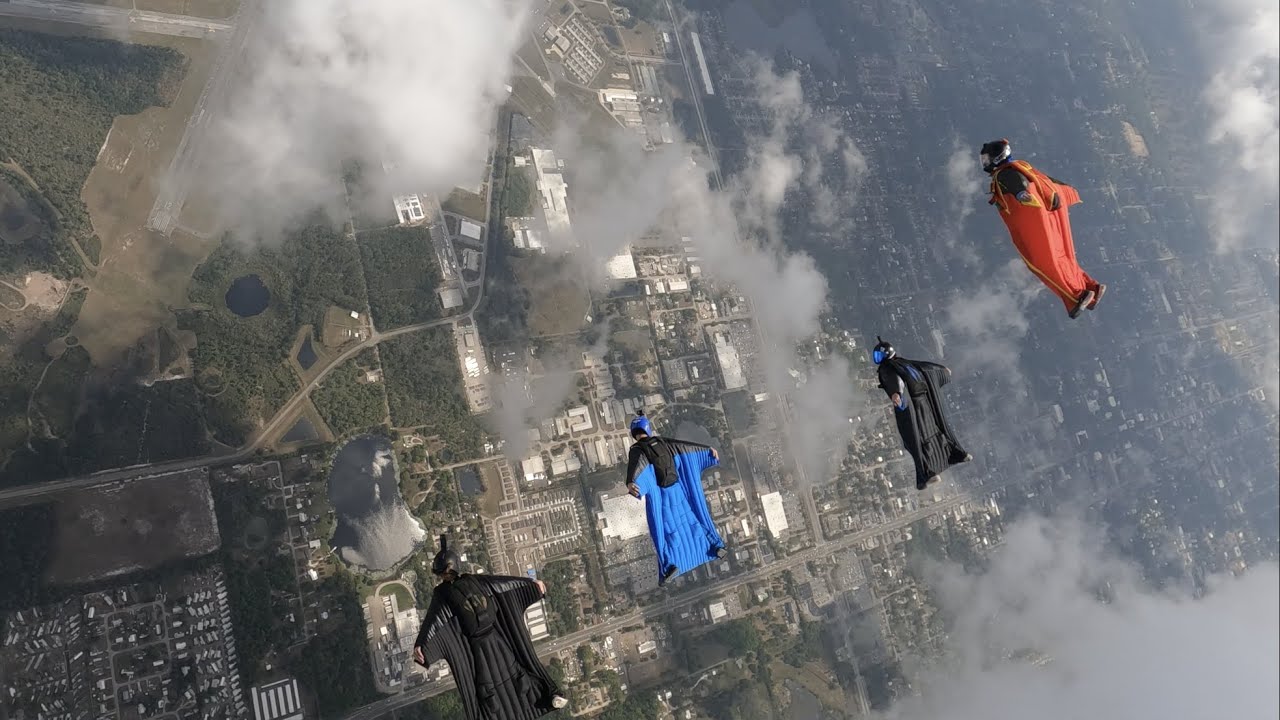 Wingsuit flying with friends