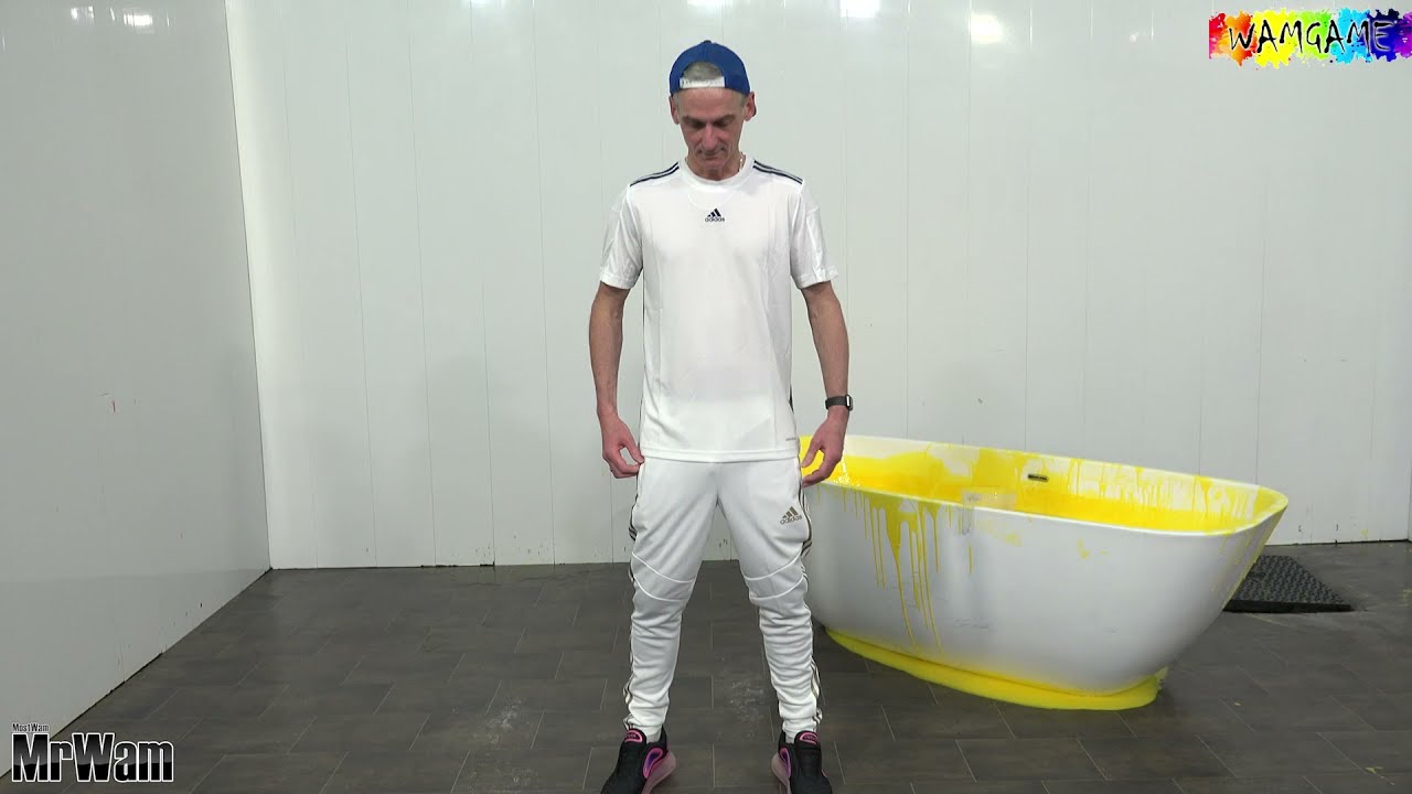 MessySte Gunge Bath in White Trackies Trailer