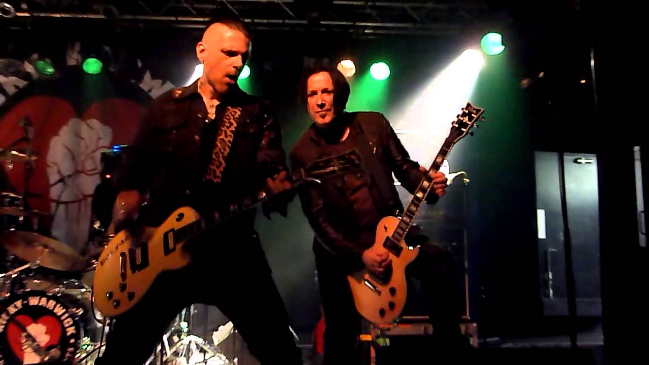 Ricky Warwick & The Fighting Hearts - When Patsy Cline was Crazy...