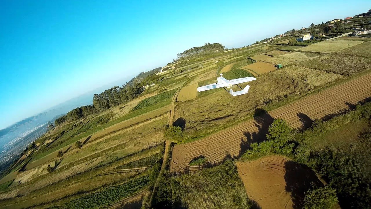 Following my friend's FPV airplane