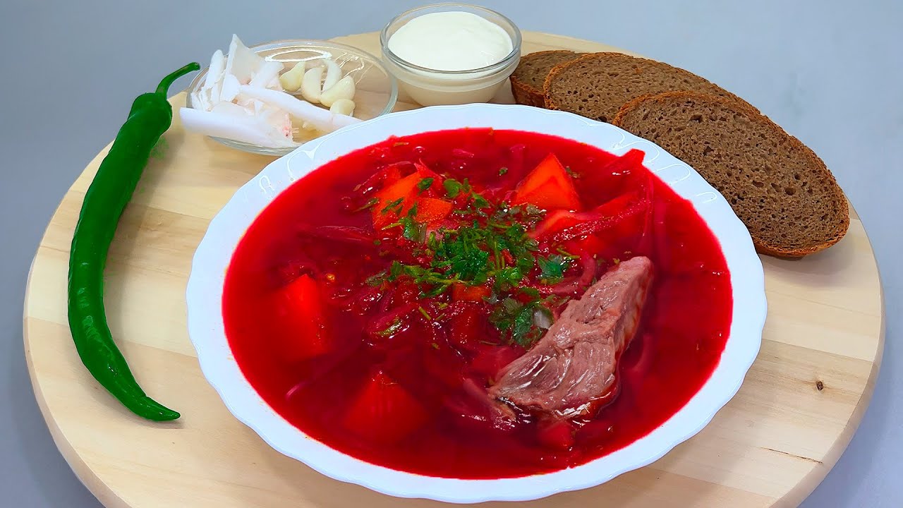 Красный борщ