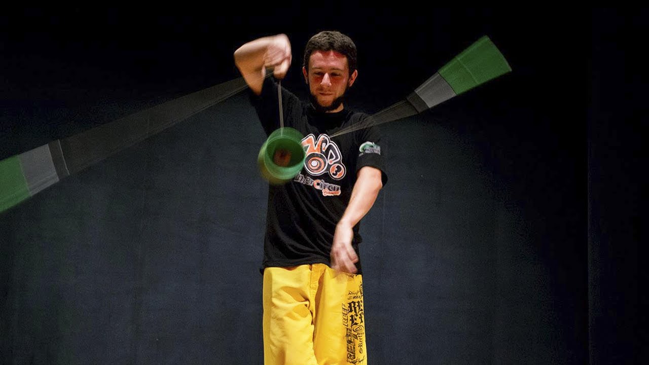 Diabolo freestyle - Lucas Abduch