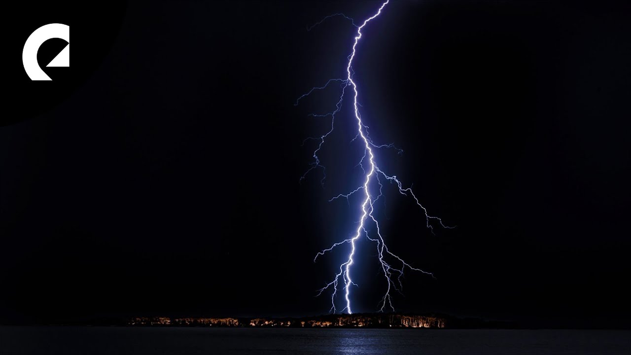 2 Hours of Calm Rain and Distant Thunder for Focus, Relax and Sleep