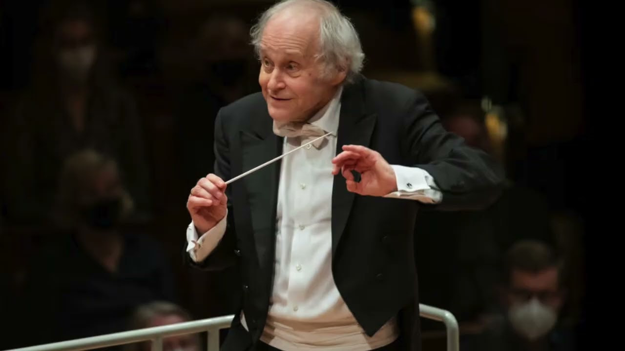 Mozart: Symphony No. 39 in E-flat Major, K. 543 | WDR Symphony Orchestra | Adam Fischer