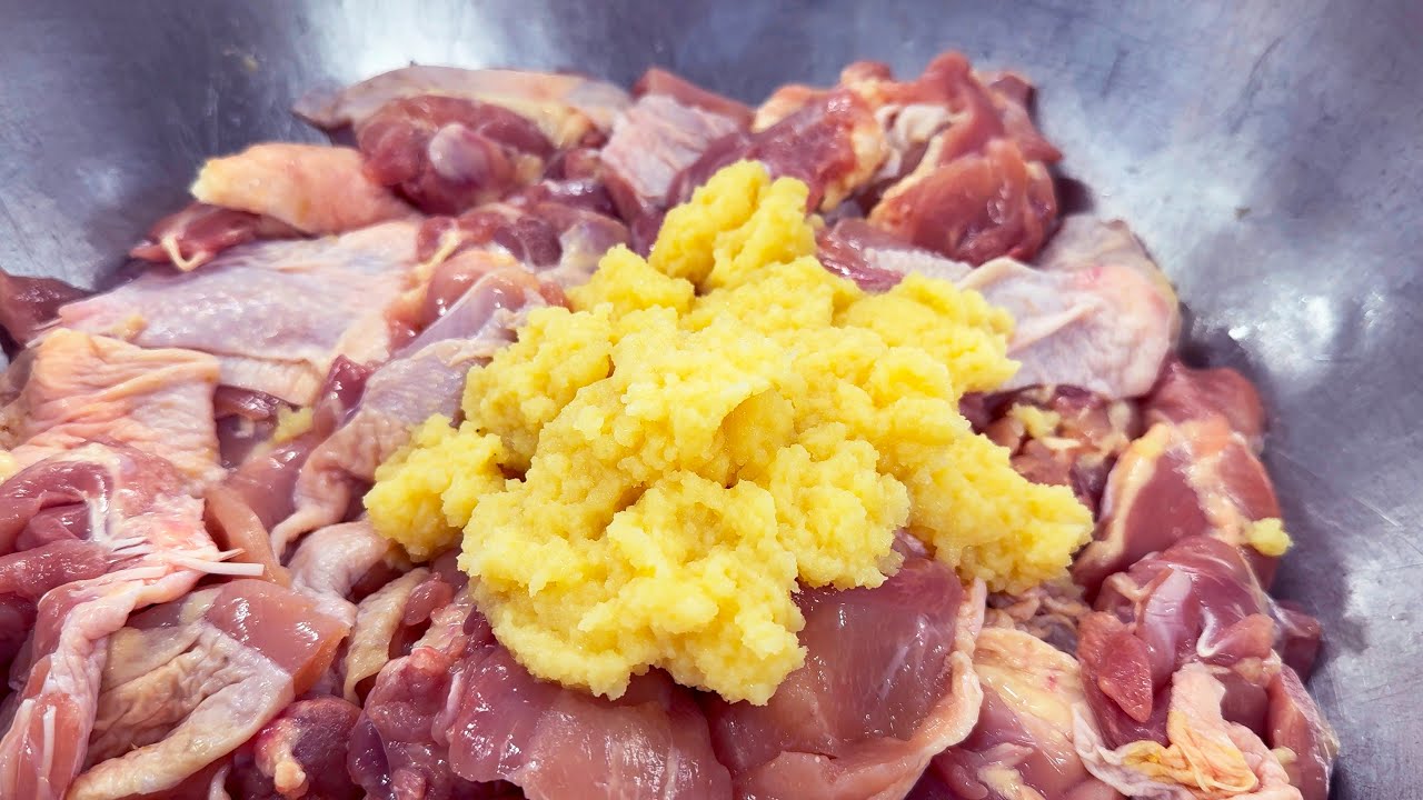 にんにくフライドチキン　garlic fried chicken