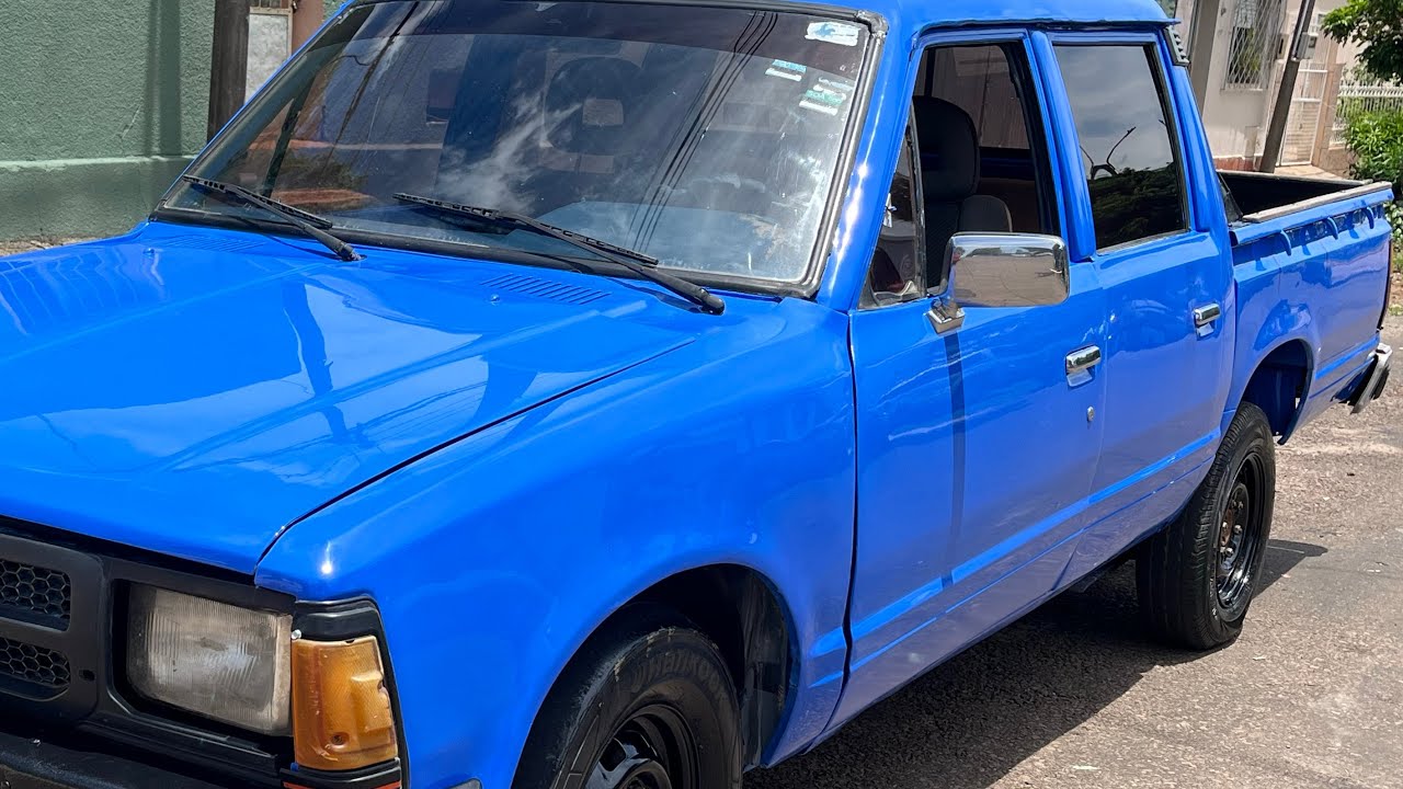 Pintura general en una Nissan 720 