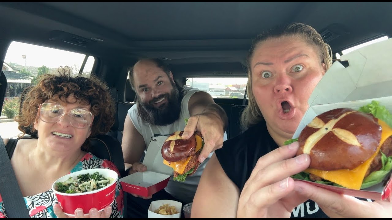 Trying the PRETZEL bun (w/ Crystal & Darryl)
