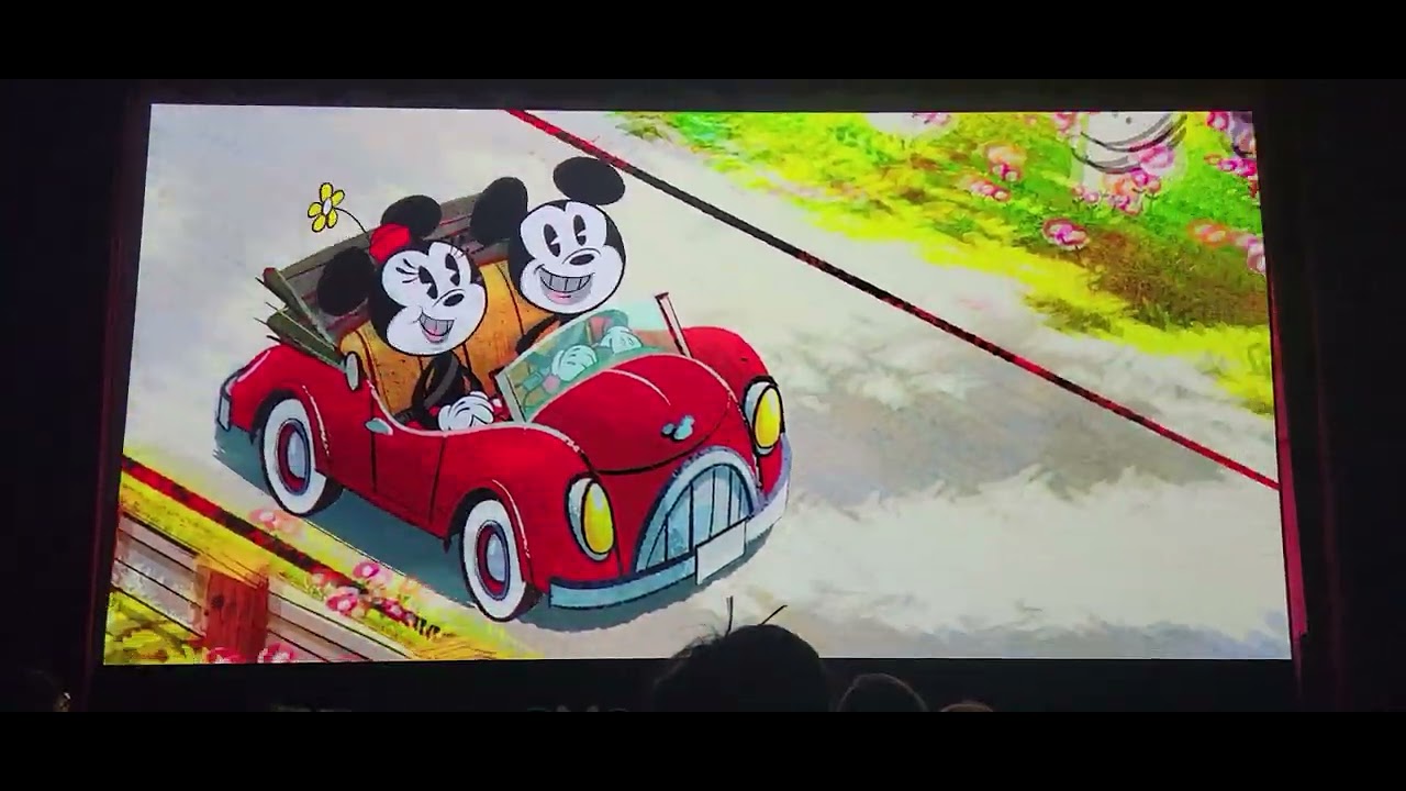 When Attractions Breakdown - Mickey & Minnie's Runaway Railway - Disneyland - 03/12/23