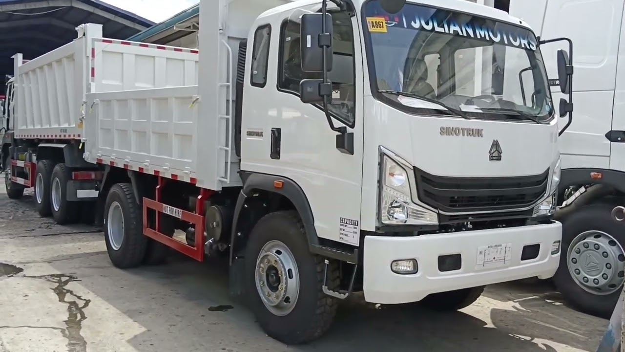 SINOTRUK 4X4 DUMP TRUCK 6CUBIC, HOWO A7 8X4 DUMP TRUCK , FREE 10PCS WINGOOD TIRES PROMO!!