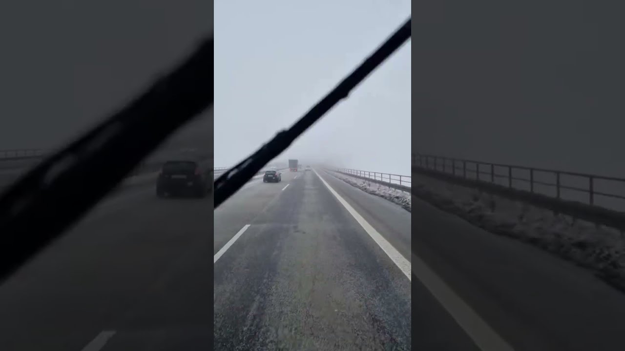 Live weather and driving updates on motorway 