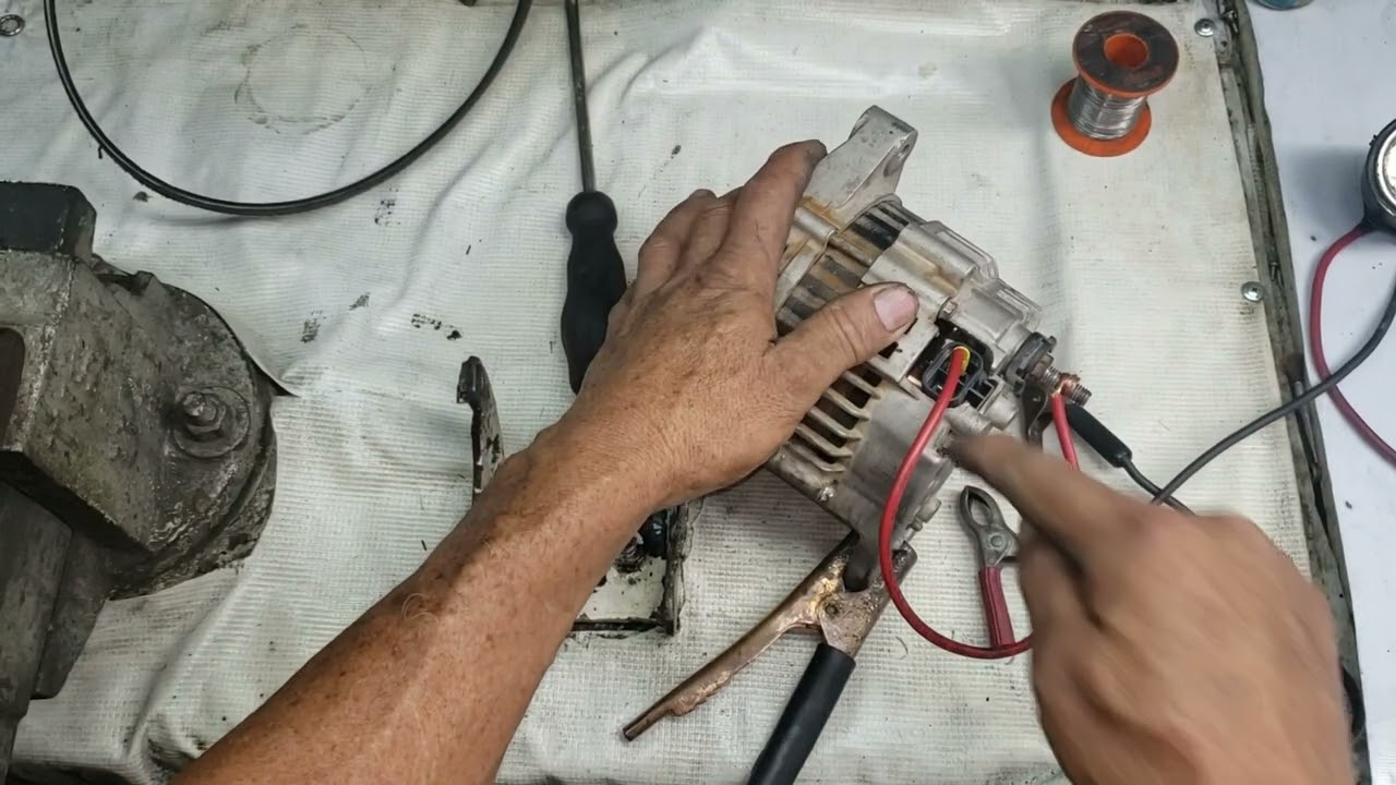 ALTERNADOR DE NISSAN TSURU COMO CHECARLO DESPUES DE REPARARLO EXPLICADO PASO A PASO