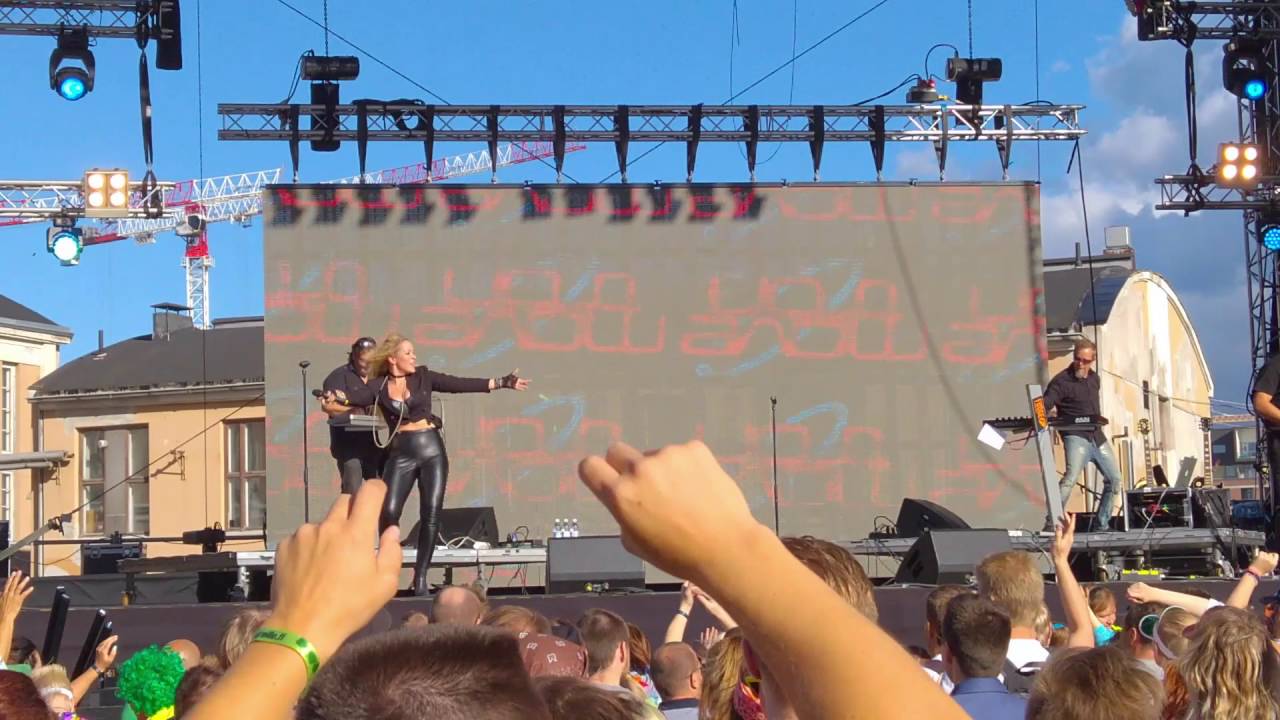 Movetron feat. Poju - Älä unohda minua (Live @ We Love The 90's - Helsinki, Finland 27/08/2016)