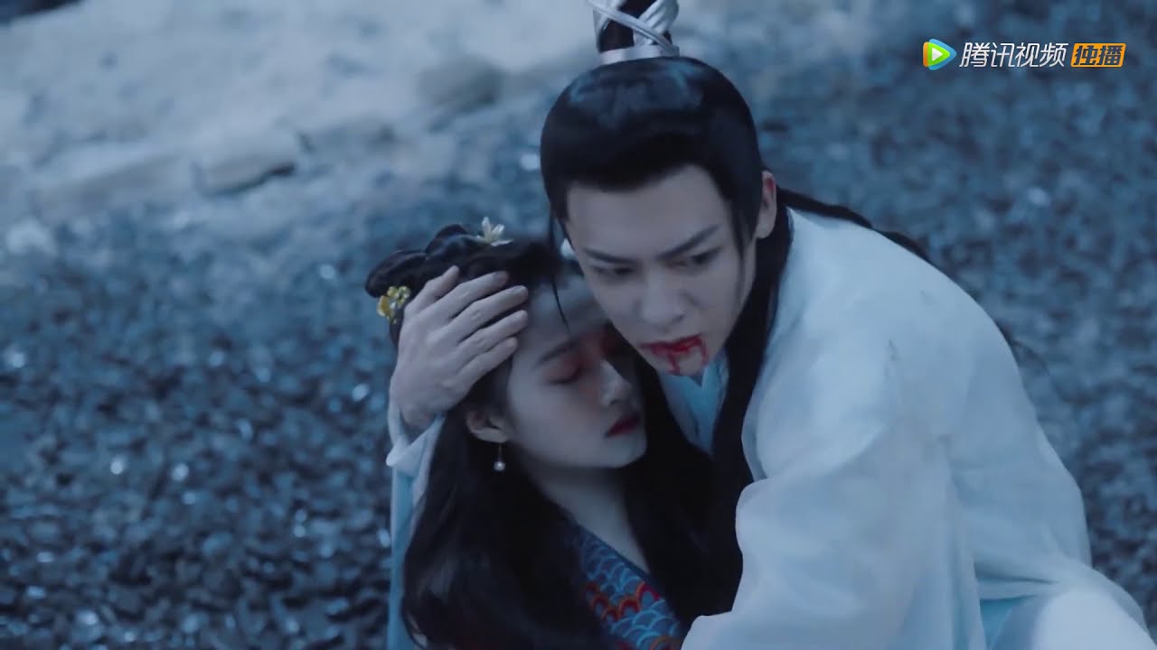 Ban Hua Fall In Battle To Save Husband - A Girl Like Me 我就是这般女子